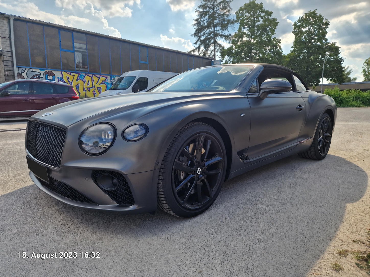 Bentley in der Gesamtansicht – Praxisfall eines Frontschadens